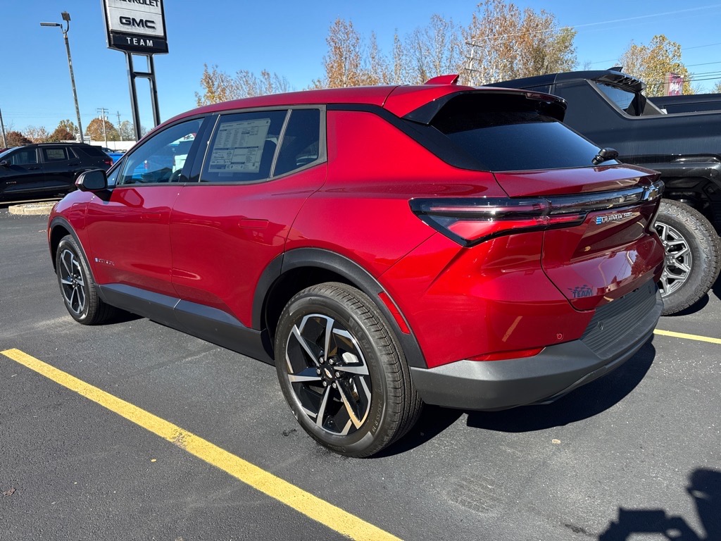 2026 Chevrolet Equinox EV LT 1 - 4