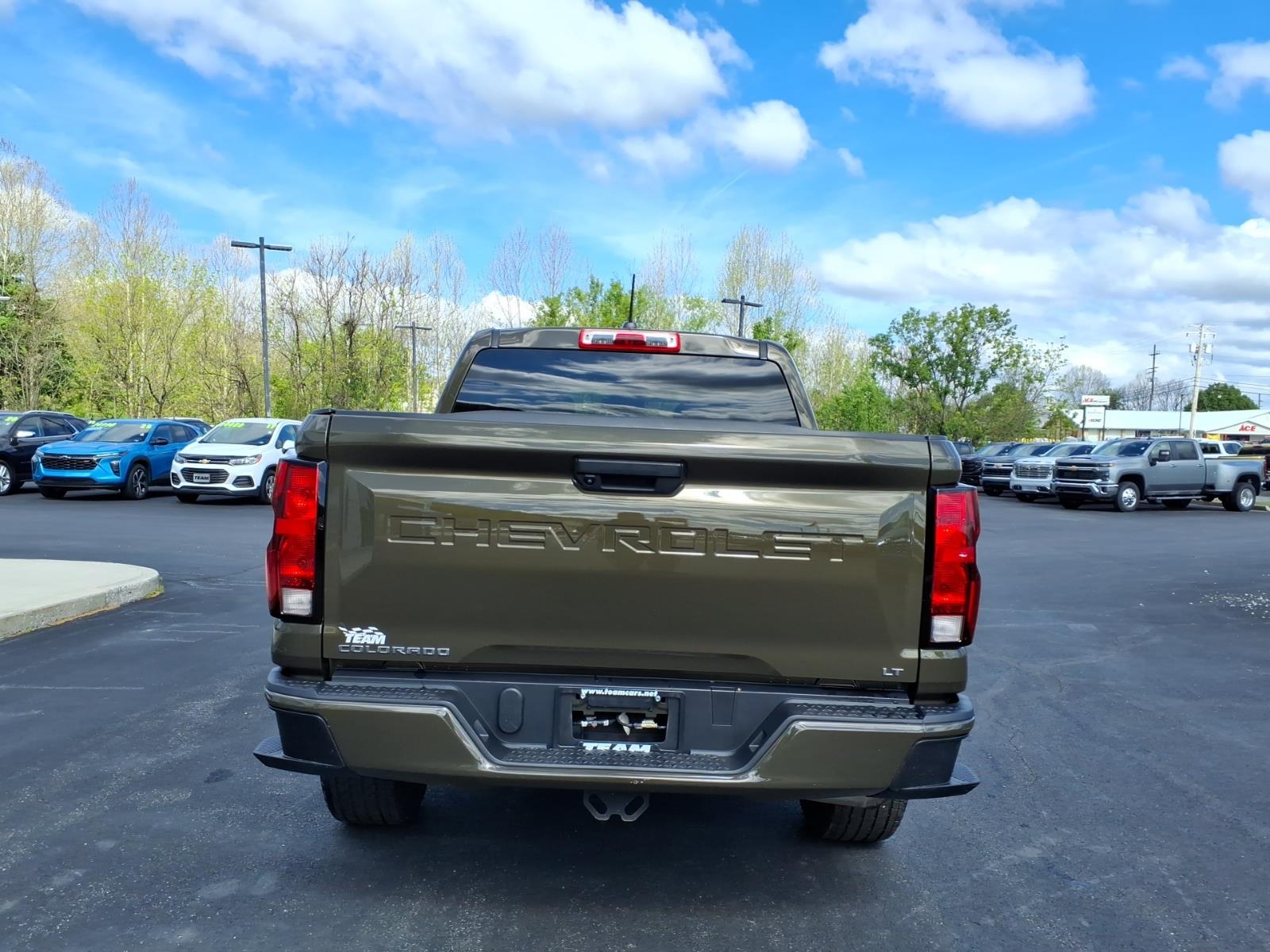 2024 Chevrolet Colorado LT - 5
