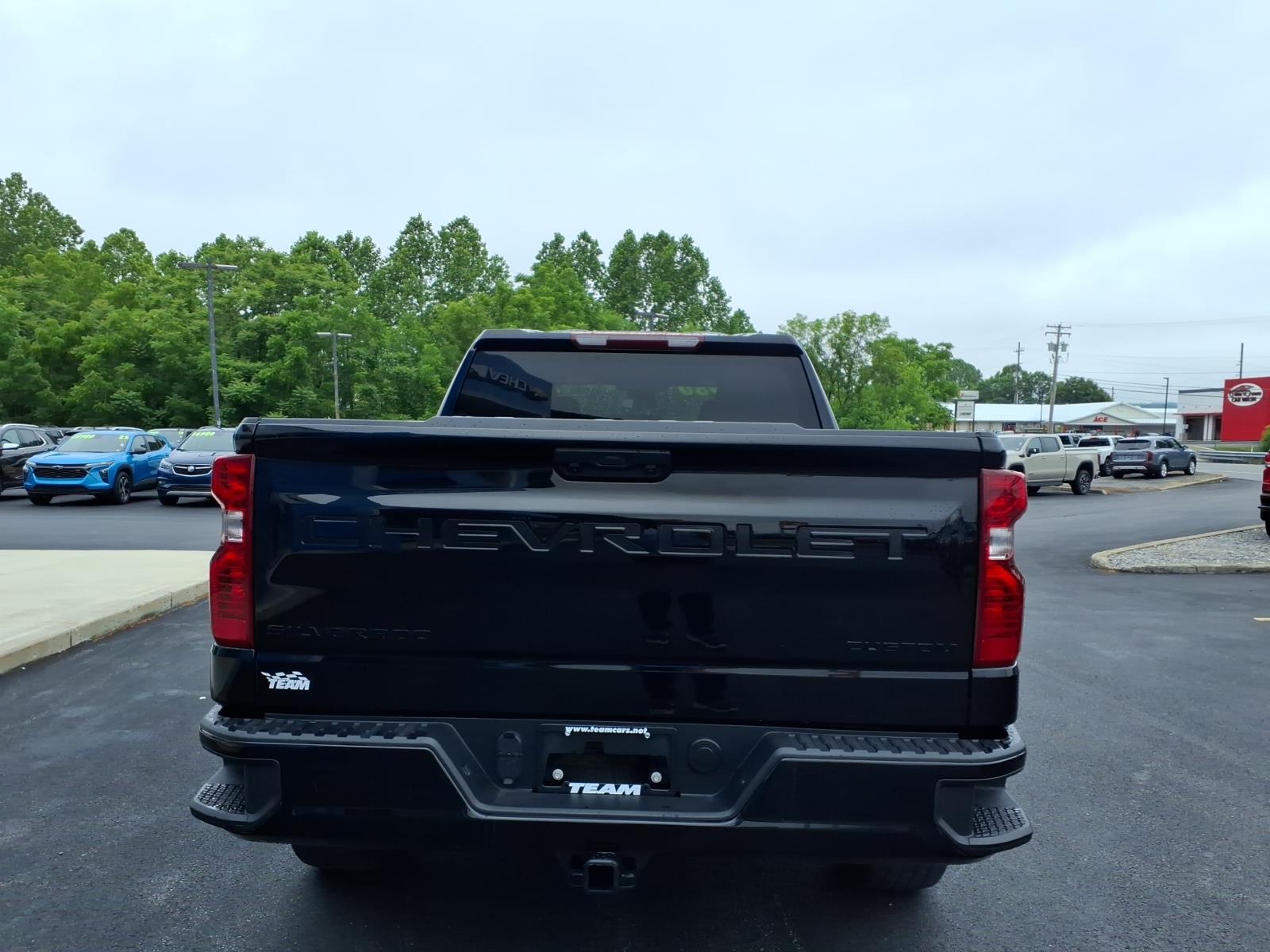 2024 Chevrolet Silverado 1500 photo 6 of 26