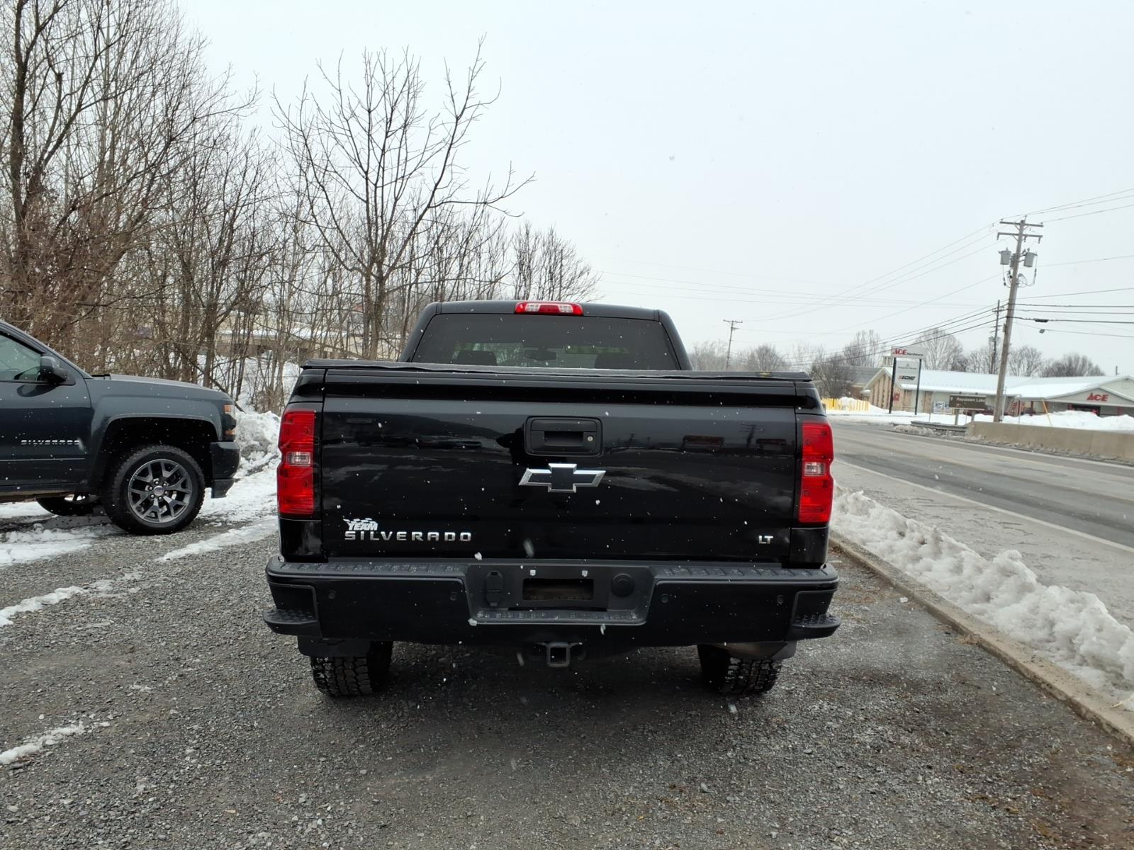 2017 Chevrolet Silverado 1500 LT Z71 - 5