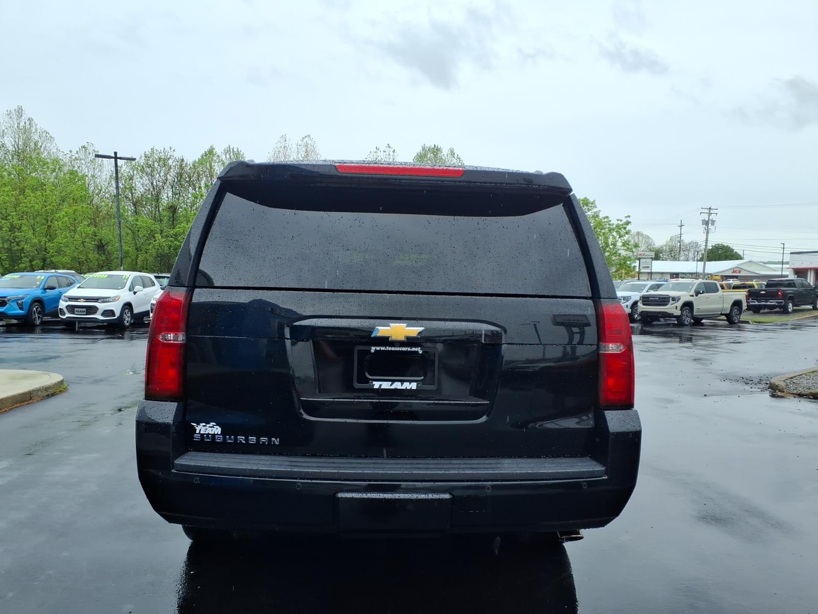 2017 Chevrolet Suburban LT Black at Team Chevrolet Buick GMC