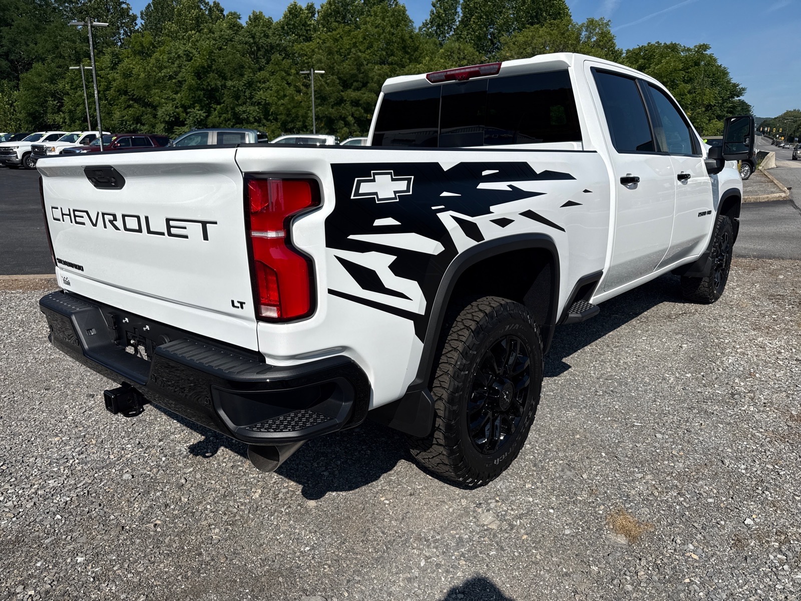 2026 Chevrolet Silverado 2500HD LT Summit White Gaz at Memorial Highway Chevrolet