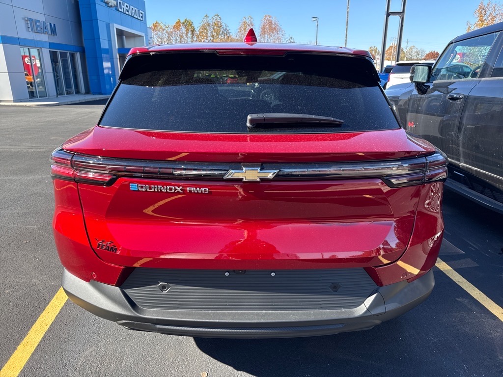 2026 Chevrolet Equinox EV LT 1 - 5