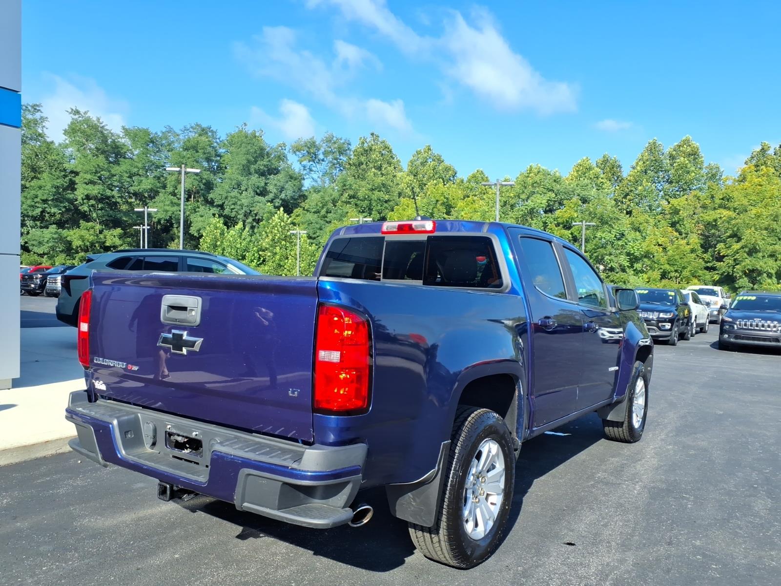 2017 Chevrolet Colorado LT - 6