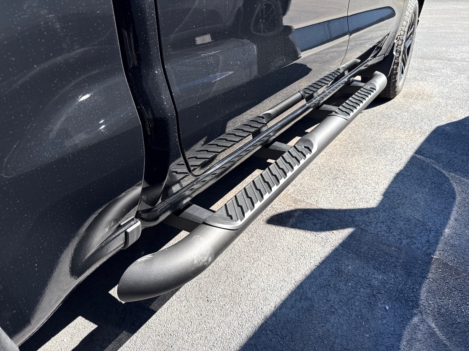 2026 Chevrolet Silverado 1500 photo 7 of 9