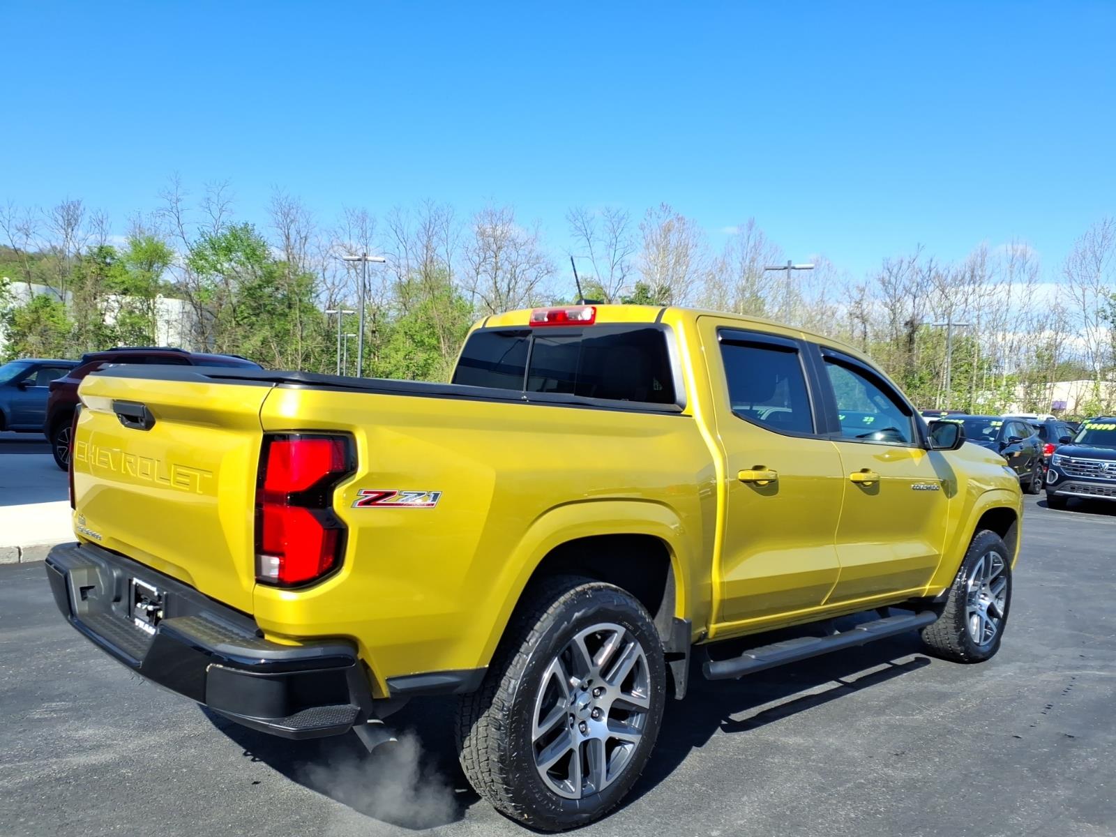 2023 Chevrolet Colorado Z71 Nitro Yellow Metallic (gcp) at Team Chevrolet Buick GMC