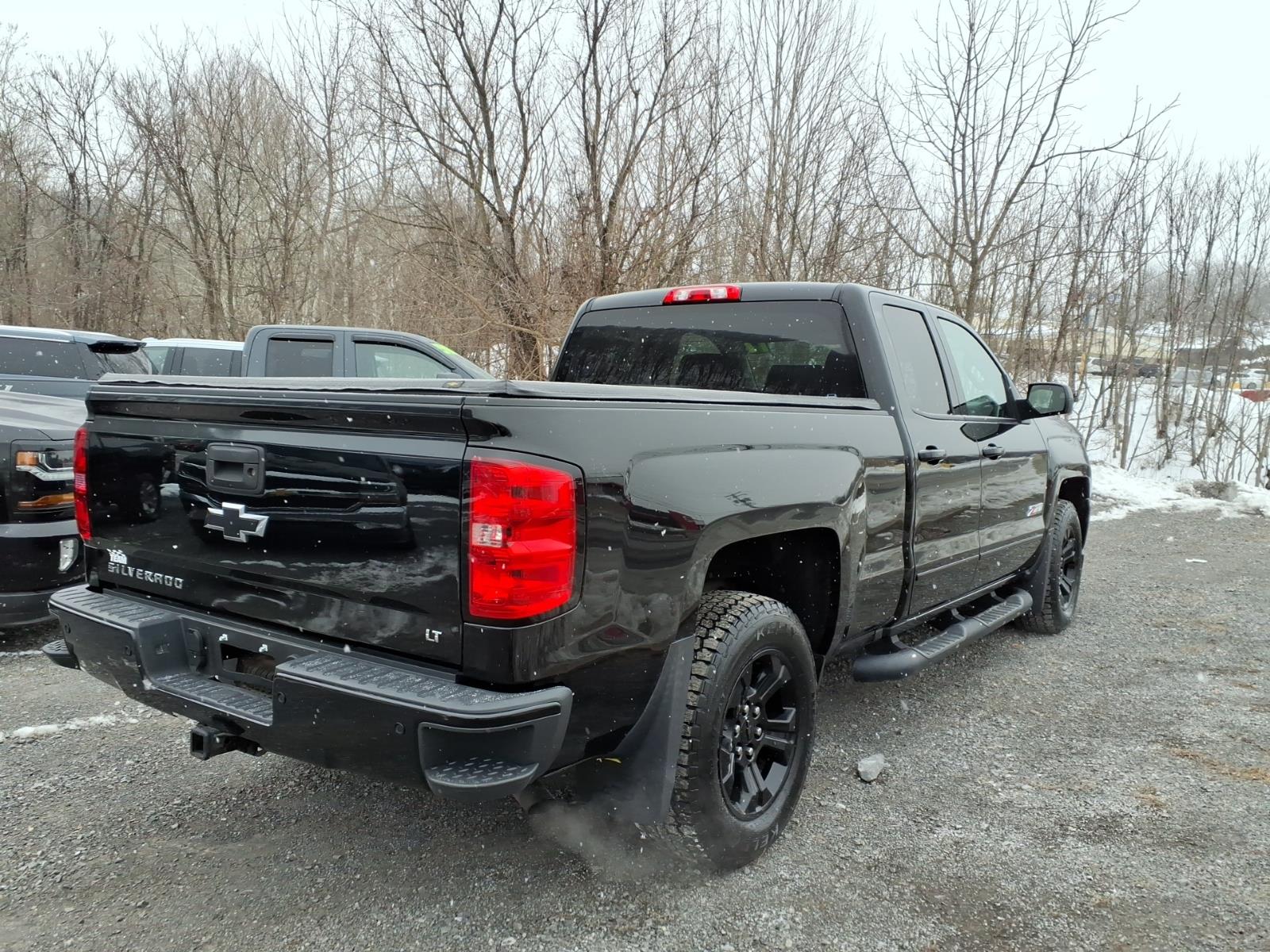 2017 Chevrolet Silverado 1500 LT Z71 - 6