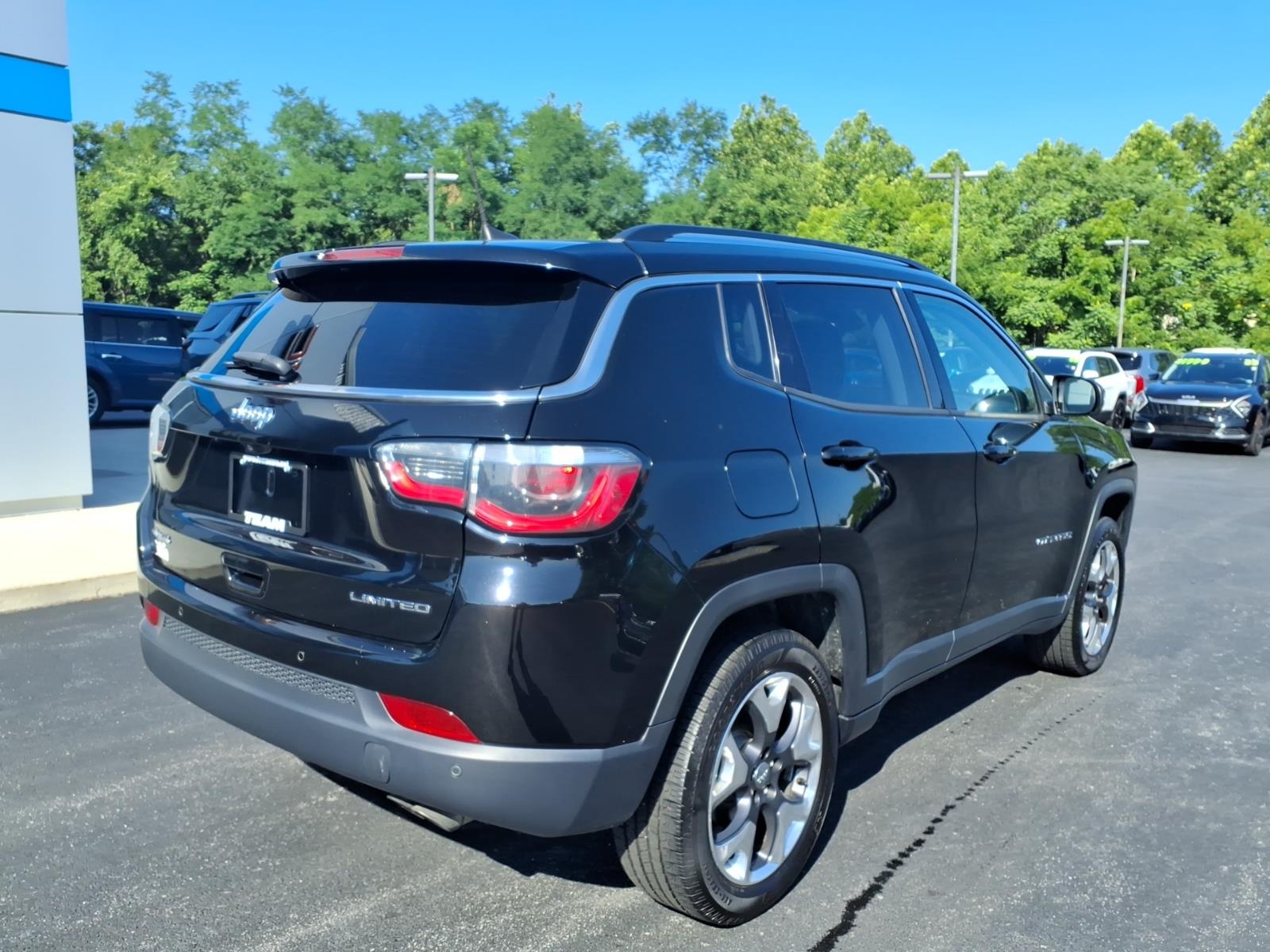 2018 Jeep Compass Limited Diamond Black Crystal Pearl Coat (pxj) at Team Chevrolet Buick GMC