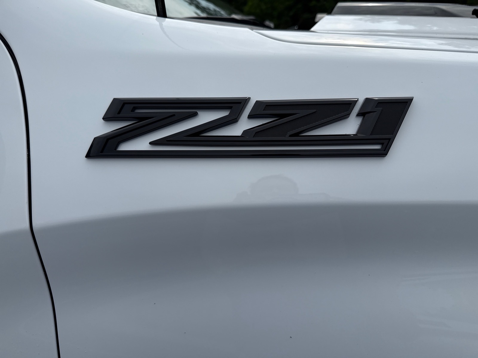 2026 Chevrolet Silverado 1500 Custom Trail Boss Summit White Gaz at Memorial Highway Chevrolet
