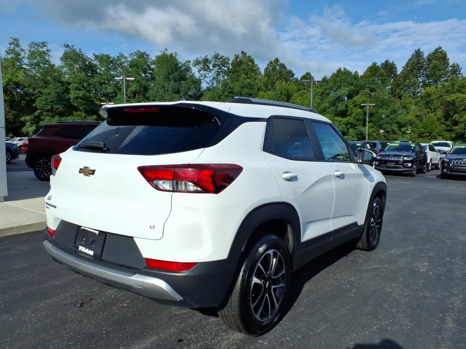 2025 Chevrolet Trailblazer LT Summit White at Delaney Chevrolet Nissan Volvo of Greensburg