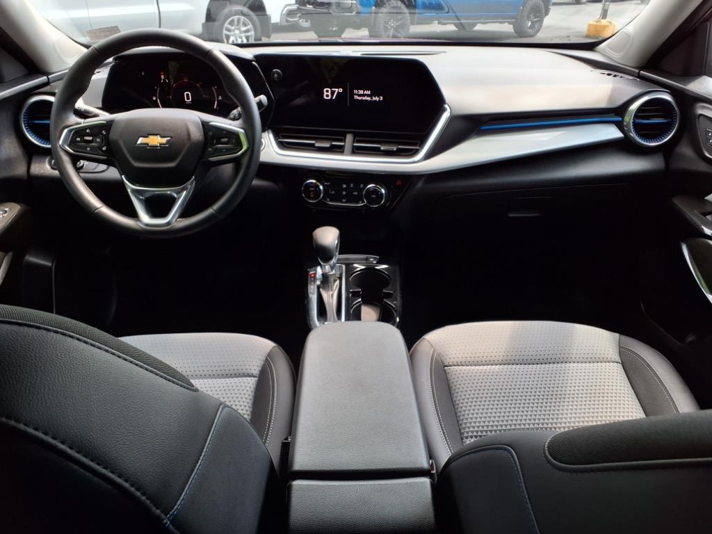 2024 Chevrolet Trax LT - 6