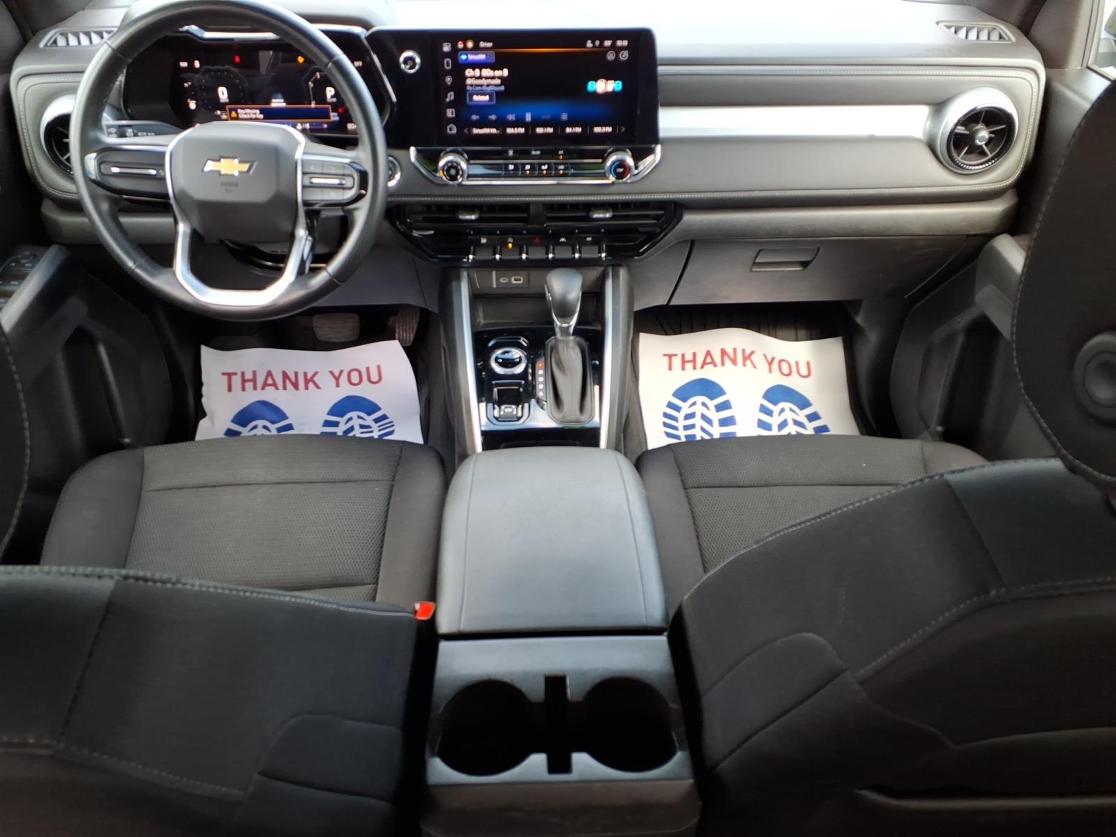 2024 Chevrolet Colorado LT - 7