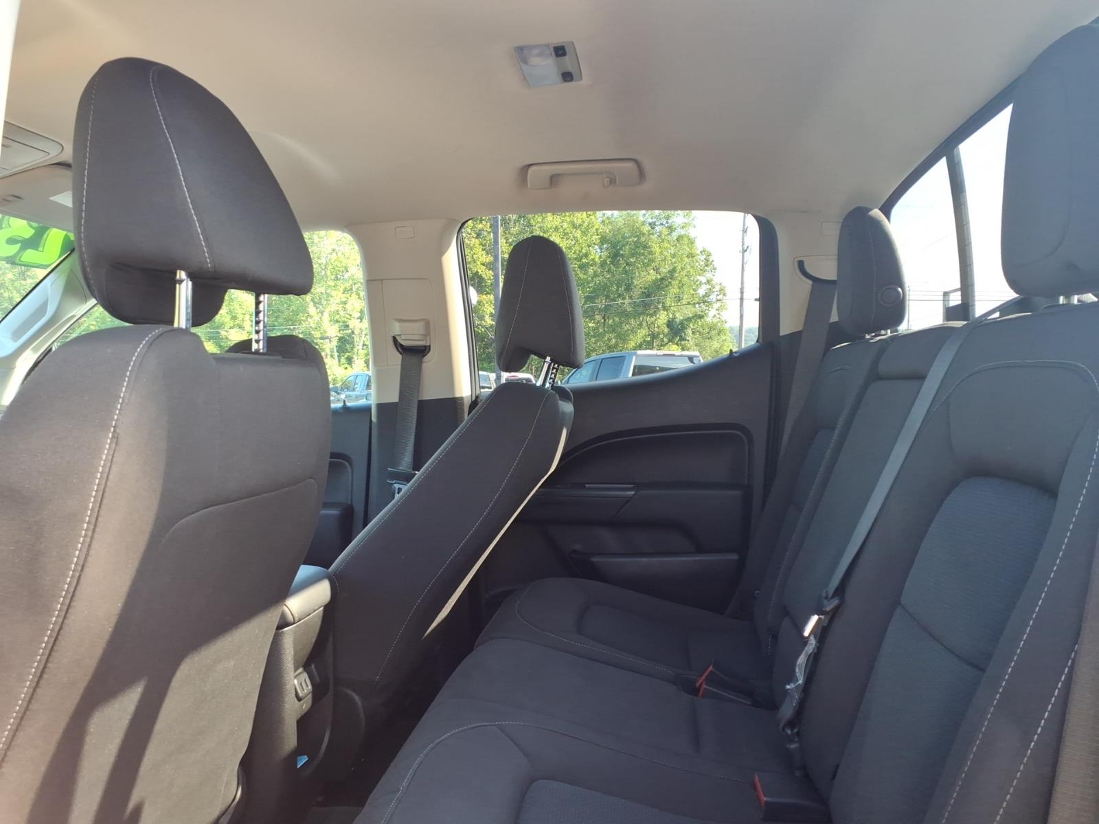 2017 Chevrolet Colorado LT - 8