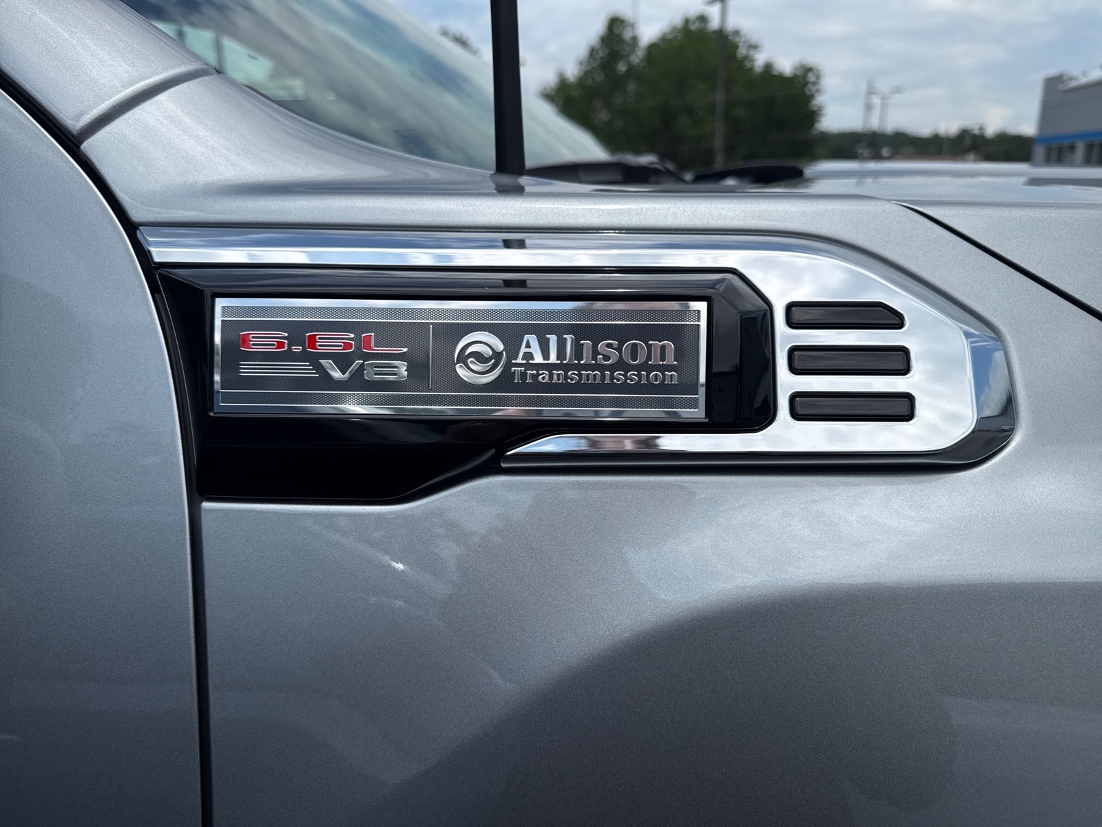 2026 GMC Sierra 2500HD SLE Sterling Metallic Gxd at Team Chevrolet Buick GMC