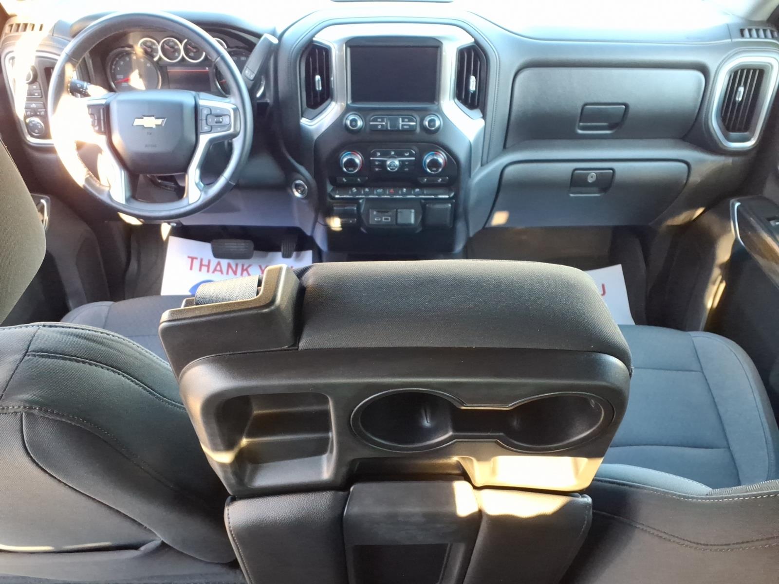 2019 Chevrolet Silverado 1500 photo 9 of 28