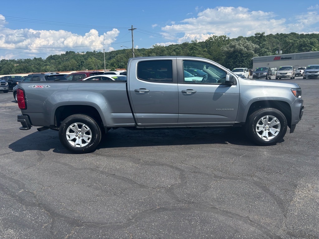 2022 Chevrolet Colorado LT - 8
