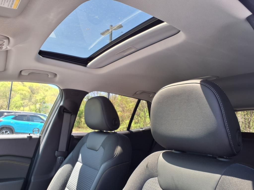 2024 Chevrolet Trax LT - 8
