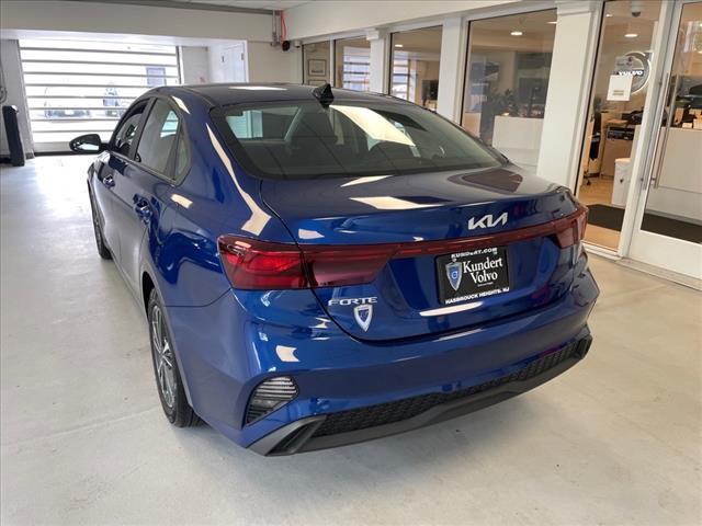2023 Kia Forte LXS - Photo 10
