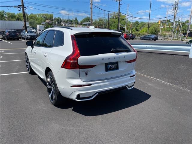 2022 Volvo XC60 Recharge T8 R-Design - Photo 10