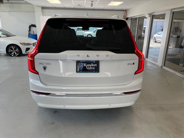2024 Volvo XC90 B6 Plus Bright Theme 6-Seater - Photo 11