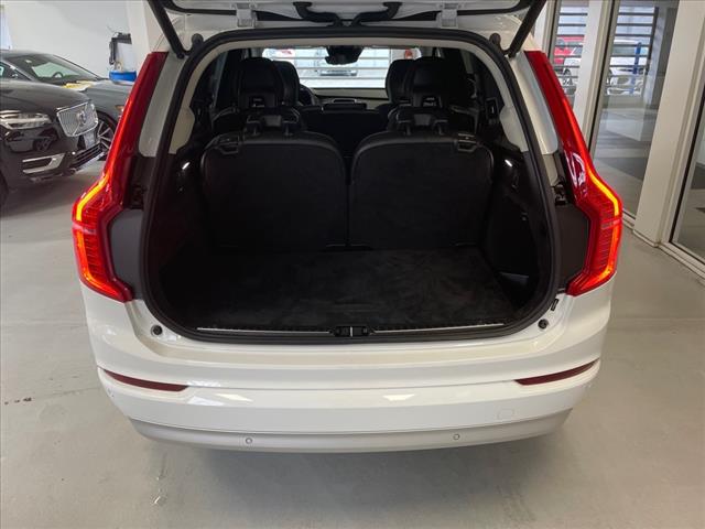 2022 Volvo XC90 T5 Momentum 7 Passenger - Photo 13