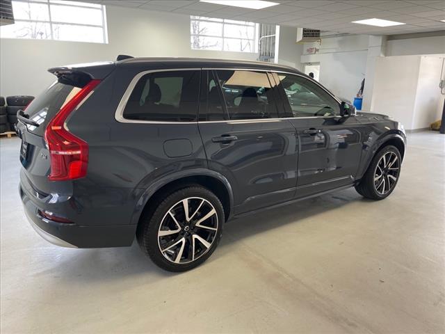 2022 Volvo XC90 T6 Momentum 7 Passenger - Photo 13