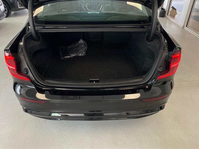 2024 Volvo S60 B5 Core Dark Theme - Photo 14