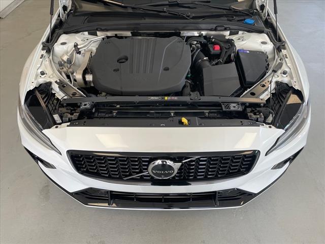 2024 Volvo S60 B5 Plus Dark Theme - Photo 14