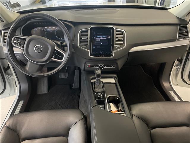 2022 Volvo XC90 T5 Momentum 7 Passenger - Photo 16
