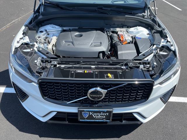 2022 Volvo XC60 Recharge T8 R-Design - Photo 16