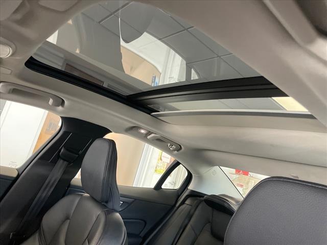 2024 Volvo S60 B5 Plus Dark Theme - Photo 17