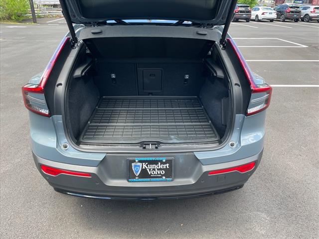2023 Volvo C40 Recharge Twin Ultimate - Photo 17