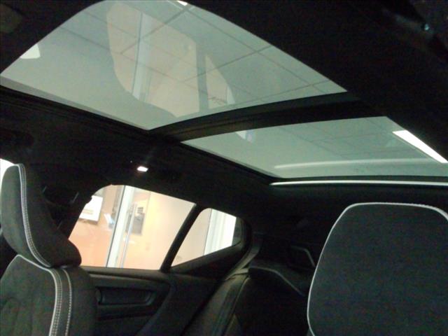 2023 Volvo XC40 B5 Plus Dark Theme - Photo 17