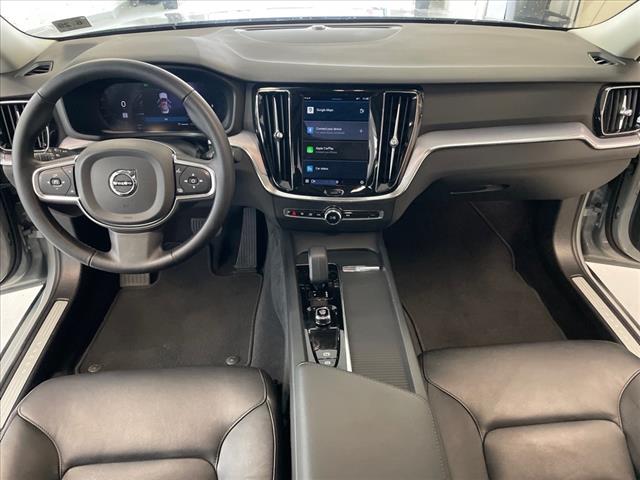 2024 Volvo S60 B5 Core Dark Theme - Photo 18