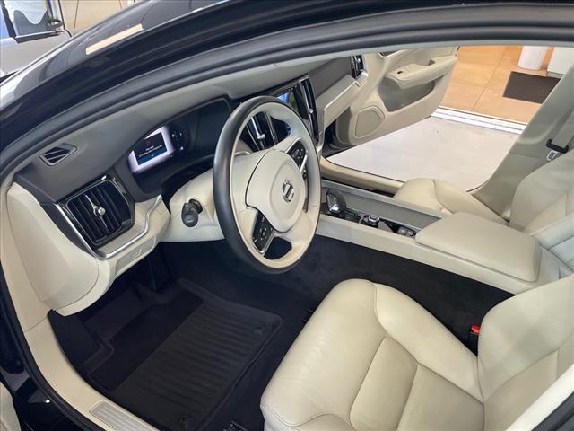 2024 Volvo S60 B5 Plus Dark Theme - Photo 18