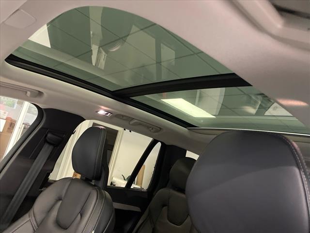 2022 Volvo XC90 T6 Inscription 7 Passenger - Photo 18