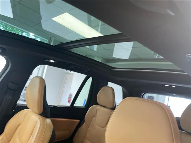 2024 Volvo XC90 Recharge T8 Ultimate Bright Theme 7-Seater - Photo 18