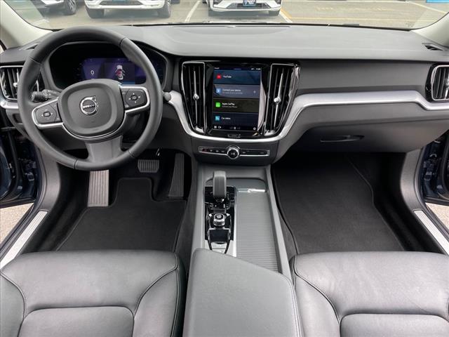 2024 Volvo S60 B5 Core Dark Theme - Photo 19