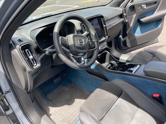 2023 Volvo C40 Recharge Twin Ultimate - Photo 19