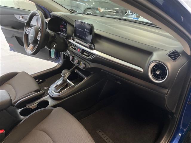 2023 Kia Forte LXS - Photo 20