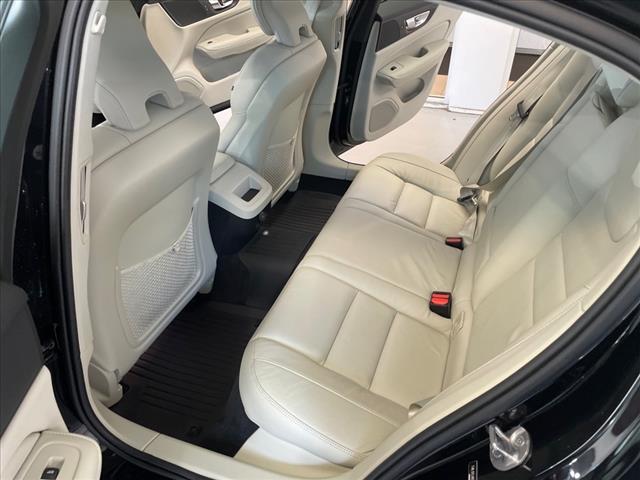 2024 Volvo S60 B5 Plus Dark Theme - Photo 22