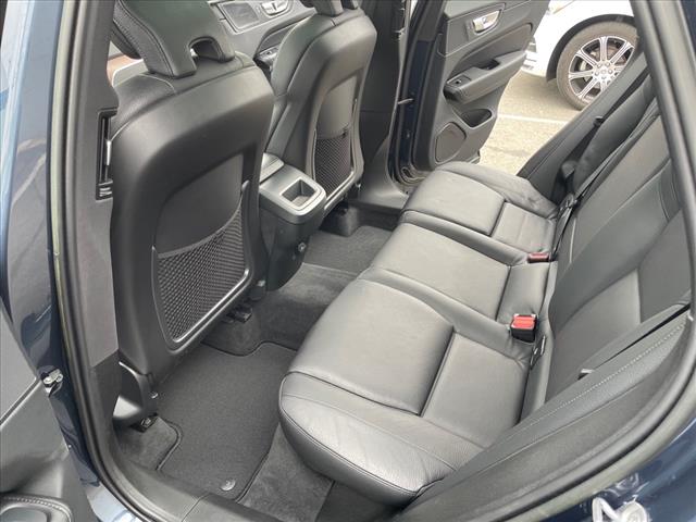 2023 Volvo XC60 B5 Plus Dark Theme - Photo 22