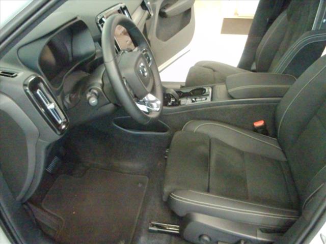 2023 Volvo XC40 B5 Plus Dark Theme - Photo 22