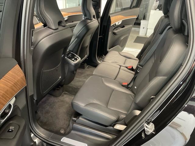 2024 Volvo XC90 B6 Plus Bright Theme 7-Seater - Photo 23