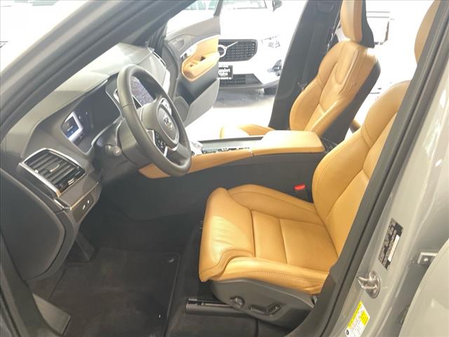 2024 Volvo XC90 Recharge T8 Ultimate Bright Theme 7-Seater - Photo 23