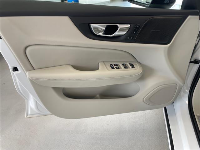 2023 Volvo S60 B5 Plus Dark Theme - Photo 26