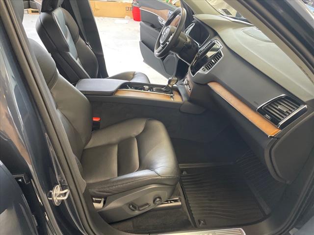 2022 Volvo XC90 T6 Momentum 7 Passenger - Photo 26