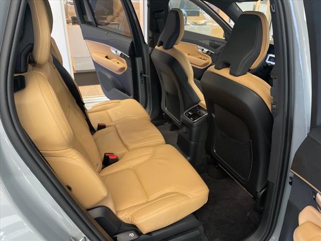 2024 Volvo XC90 Recharge T8 Ultimate Bright Theme 7-Seater - Photo 26
