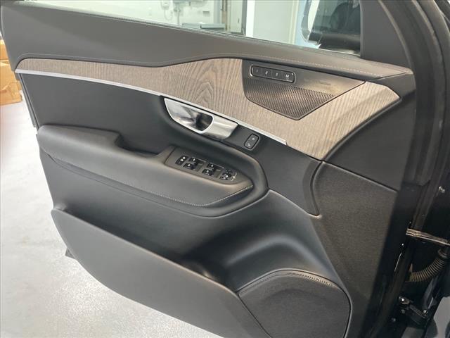 2022 Volvo XC90 T6 Inscription 7 Passenger - Photo 28