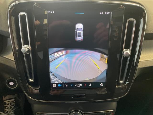 2023 Volvo XC40 B5 Plus Dark Theme - Photo 28